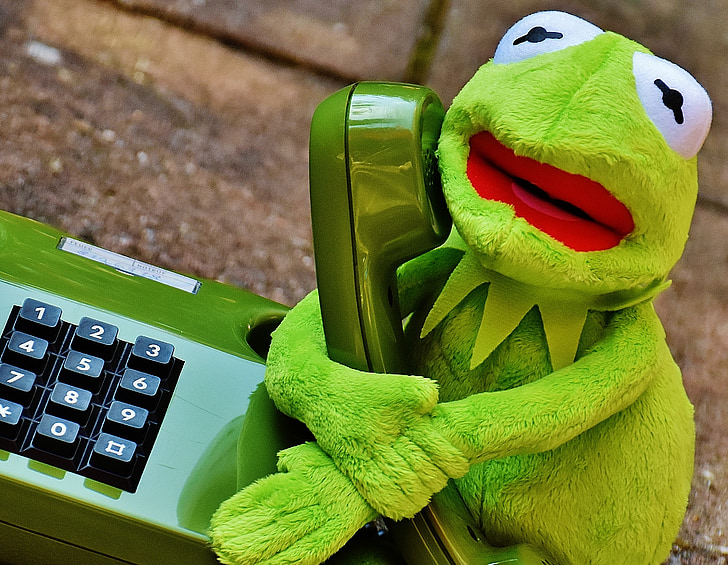 Communication at work can be SO frustrating!